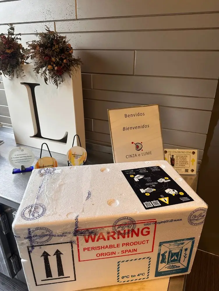 Atun balfegó cinza e Lume