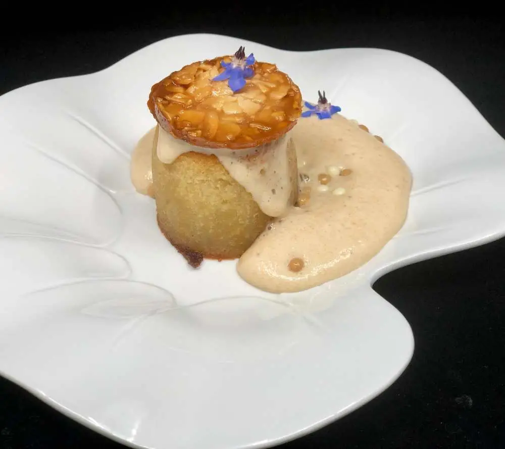 Detalle gastronómico del menú degustación Cinza e Lume